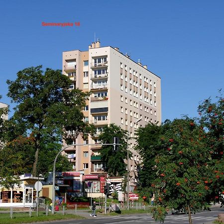 Lokum Seminaryjska Apartament Z Darmowym Parkingiem Kielce Dış mekan fotoğraf