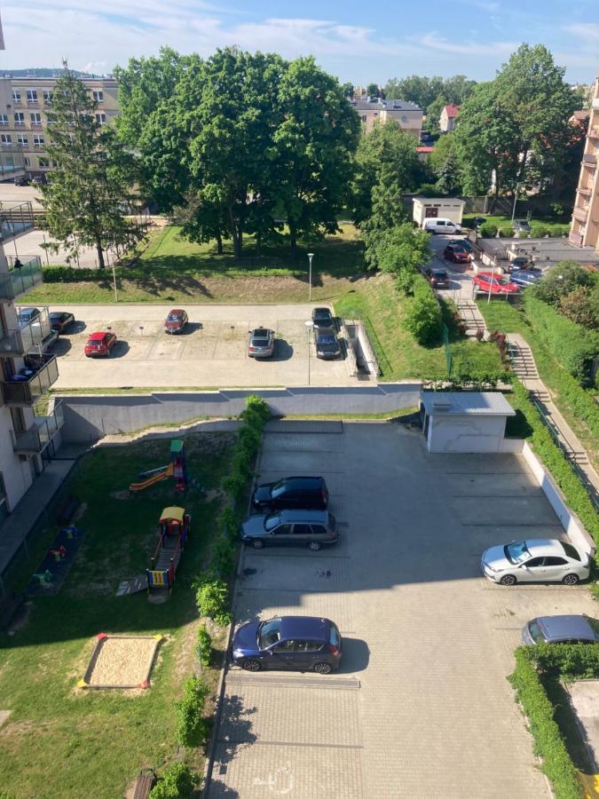 Lokum Seminaryjska Apartament Z Darmowym Parkingiem Kielce Dış mekan fotoğraf